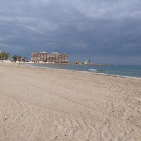 Modern Apartment In Torrevjea 200M From The Loccos Beach Torrevieja Extérieur photo